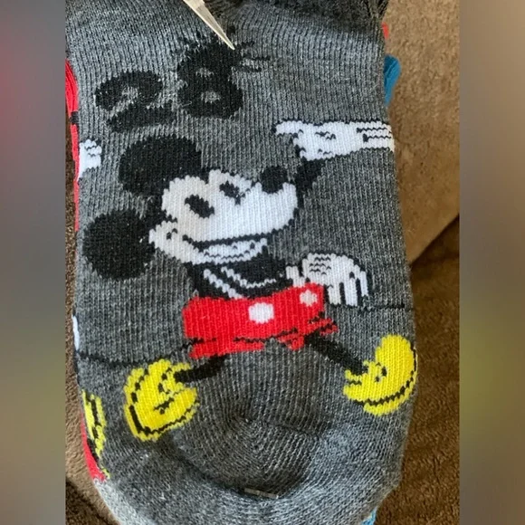 Disney Mickey Kids Socks — 5 Pairs [Shoe Size: 10 - 4] ✨HOST PICK!✨ - Picture 6 of 15